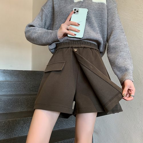 Real shot of woolen culottes and culottes for women in autumn and winter, fake two-piece shorts and short skirts, autumn woolen large size skirts