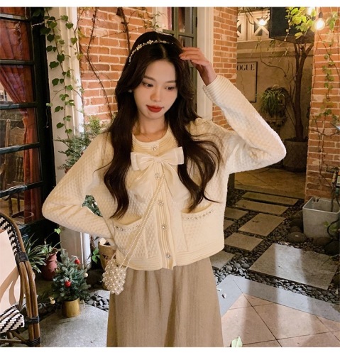 Xiaoxiangfeng bow beaded knitted sweater cardigan early spring autumn new year red festival girl knitted top