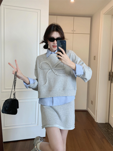 Real shot Autumn new layered short sweatshirt striped shirt lace skirt fashionable three-piece suit for women