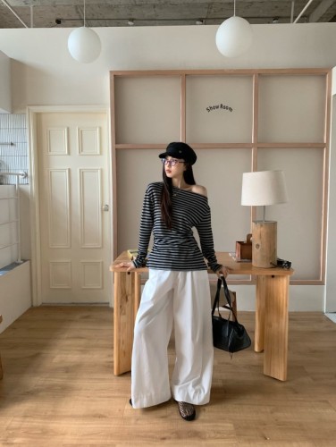 Actual shot Korean retro design slanted shoulder Tencel cotton striped T-shirt