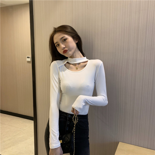 Actual shot of hollow slimming and clavicle-exposed half-high collar halterneck knitted autumn and winter new solid color bottoming shirt