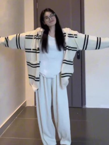 慵懒风高级感条纹毛衣女秋季2024年新费尔岛针织开衫连帽外套秋冬