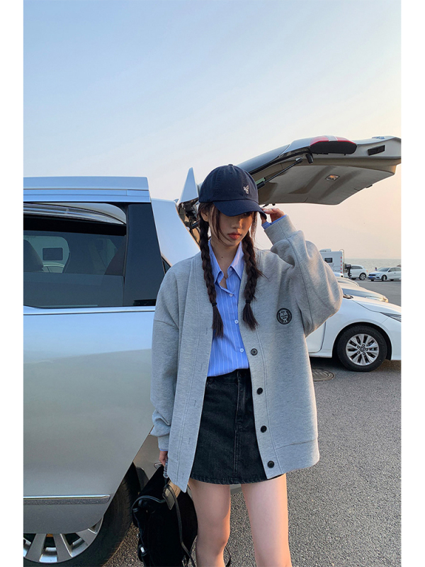 Floral gray national style sweatshirt for women 2024 new popular spring and autumn retro niche cardigan design jacket