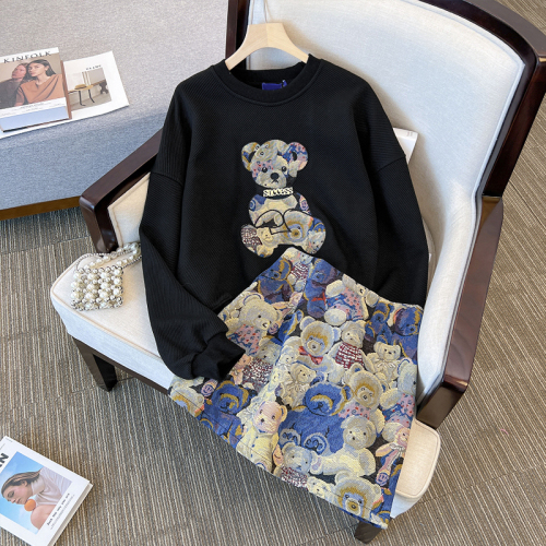 Plus size women's autumn clothing new fat girl wears western style casual sweatshirt skirt fashionable suit