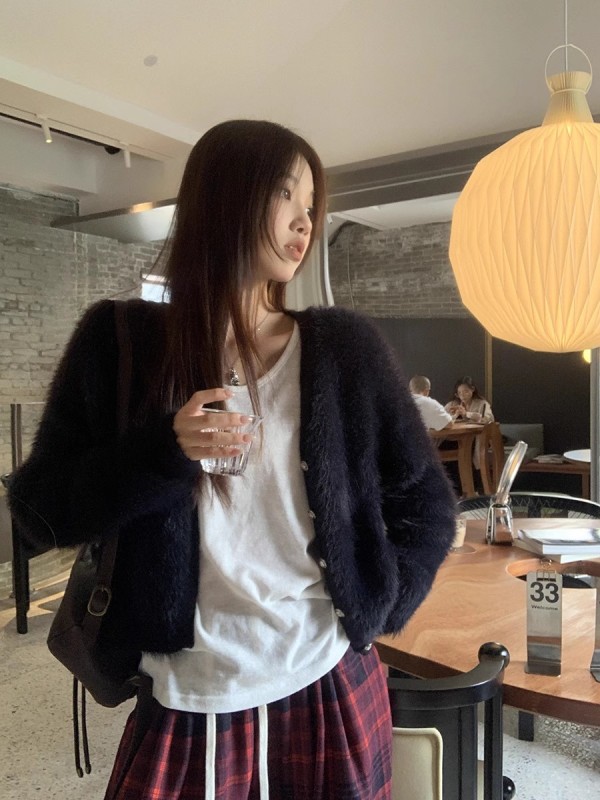 Black knitted cardigan for women new autumn wear women's outerwear small fragrance sweater jacket for women
