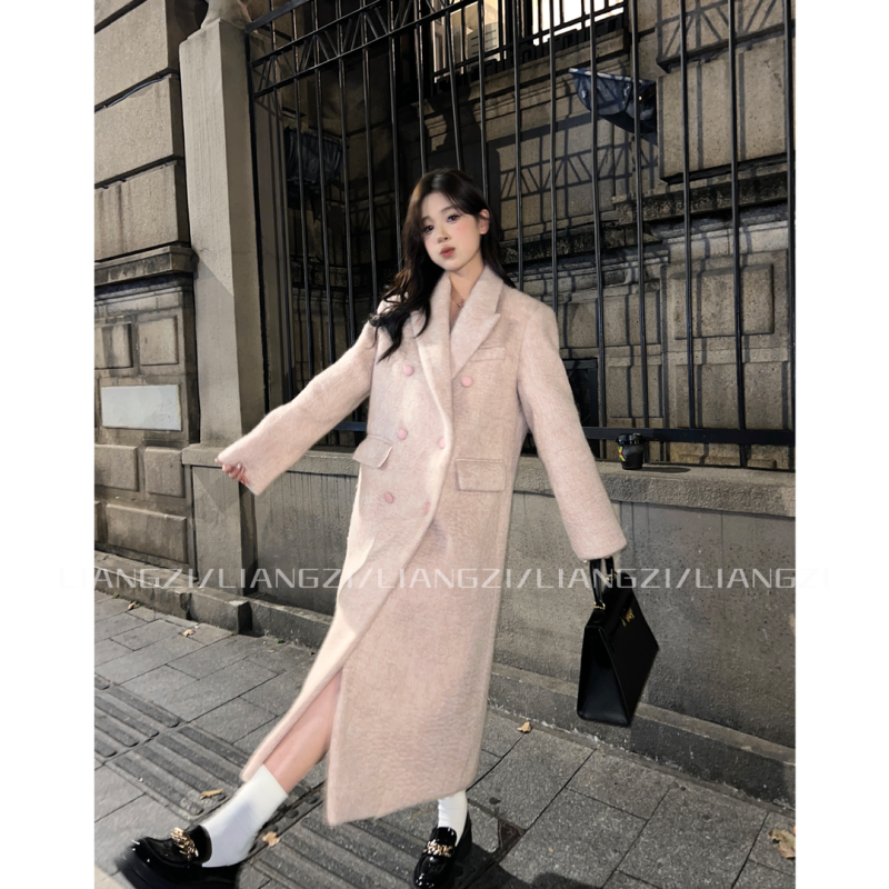 Quilted Korean-style design, sweet temperament, light-colored suit collar, long woolen jacket