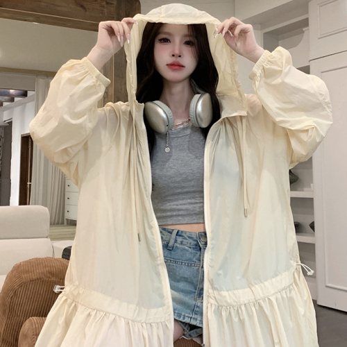 Breast-type loose and thin ice silk sun protection clothing for women in autumn with a small fragrance and personalized hooded cardigan jacket