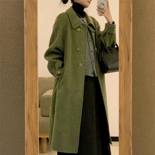 Green coat women's autumn and winter high-end 2024 new small medium-length Hepburn style woolen coat