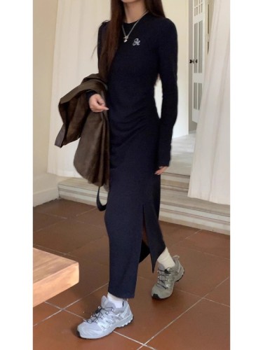 French dress women's 2024 new early autumn women's hot style figure-flattering long skirt temperament long-sleeved skirt