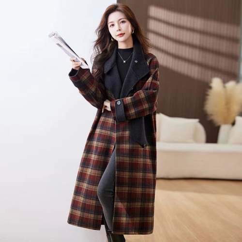 Designed and fashionable plaid woolen coat for women 2024 new autumn and winter Korean version temperament versatile woolen long coat