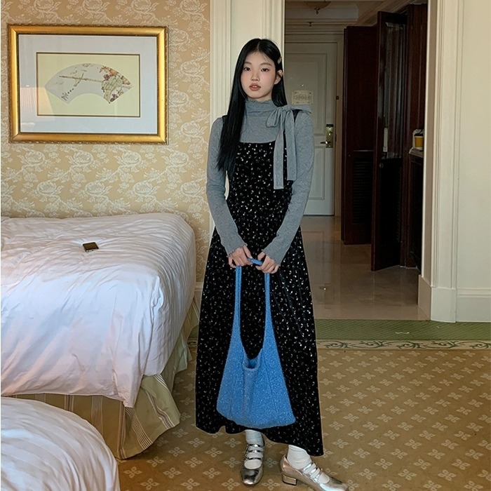 Velvet Dress Women's 2024 Early Autumn New Women's Style Slim Floral Long Skirt Super Beautiful Skirt
