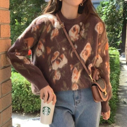 Official Women's Loose Knit Sweater with Dye-Sprayed Floral Print, Round Neck, Hand-Worked Blue Knit Cardigan, Autumn