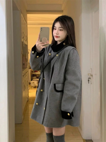 French niche design loose and slim woolen coat autumn and winter new temperament thickened warm woolen coat for women