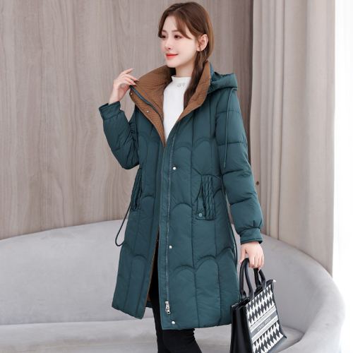 Real shot of red hooded 2024 winter new down jacket for women, mid-length fashionable thickened bread coat and cotton jacket