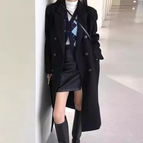 Black woolen coat for women in autumn and winter Hepburn style high-end long woolen coat for small people new hot style