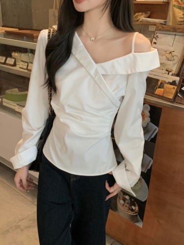 Actual shot of Korean design, elegant V-neck off-shoulder long-sleeved shirt for women, pleated waist slimming white shirt