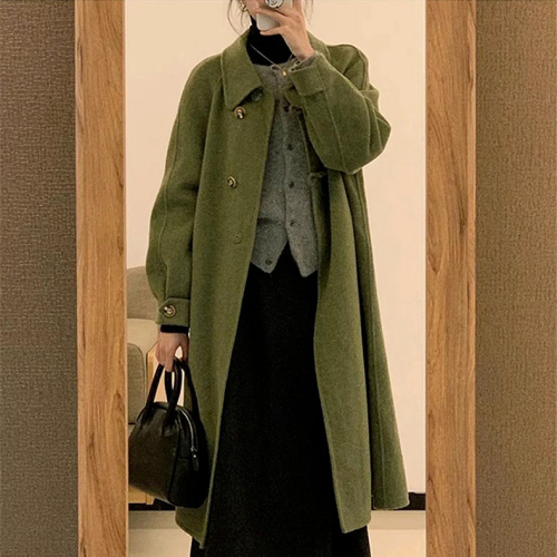 Green coat women's autumn and winter high-end 2024 new small medium-length Hepburn style woolen coat