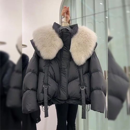 2024 new style down cotton coat for women, short style, small size, large fur collar, bread coat, warm jacket