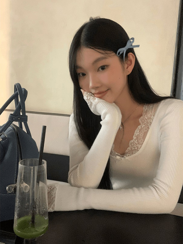 Shiroi Koibito Autumn Lace Bow Short Design Sweater