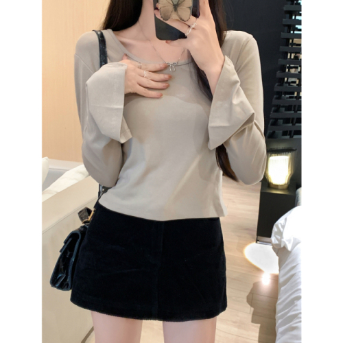 Actual shot of 2024 autumn and winter long-sleeved T-shirts for women with slit square neck bottoming shirts for women