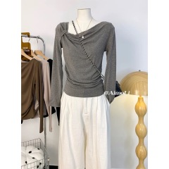 Thirteen Lines Early Autumn New Style French Temperament Sexy Sloping Collar Top Pleated Slim Long Sleeve Hot Girl T-shirt for Women