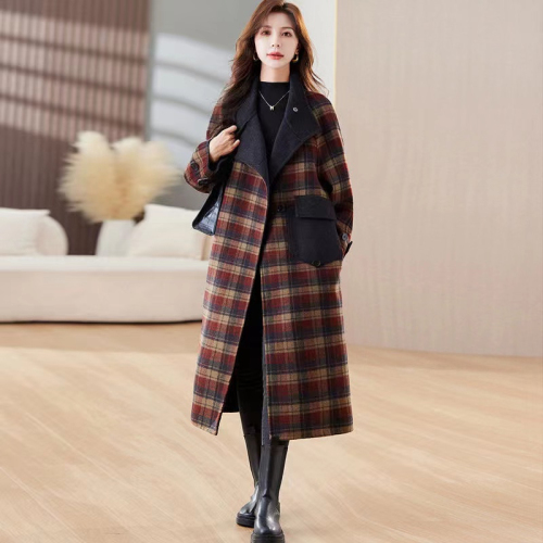 Designed and fashionable plaid woolen coat for women 2024 new autumn and winter Korean version temperament versatile woolen long coat