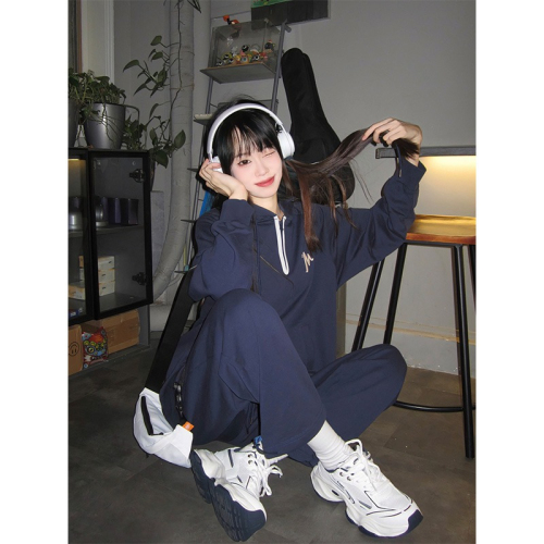 Designed hooded sweatshirt, sweatpants, sportswear suit, women's autumn salt style loose large size casual two-piece set