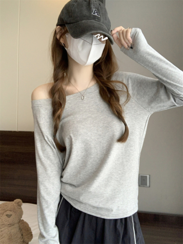 Real shot Autumn design Korean style one-line collar off-shoulder loose slim long-sleeved T-shirt top