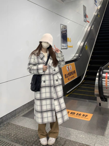 Korean drama heroine fufu coat winter high-end gray and pink plaid coat small mid-length coat women autumn and winter