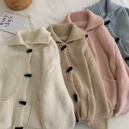 Lapel horn button design knitted cardigan autumn new Korean style sweet age-reducing gentle style sweater jacket for women