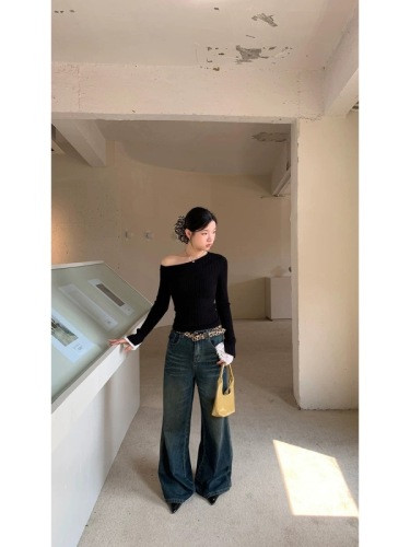 Celebrities Hall Black Sweater Women's Autumn and Winter Lazy High-Quality Pullover Long Sleeve Sloping Shoulder Slim Fake Two-piece Knitted Sweater