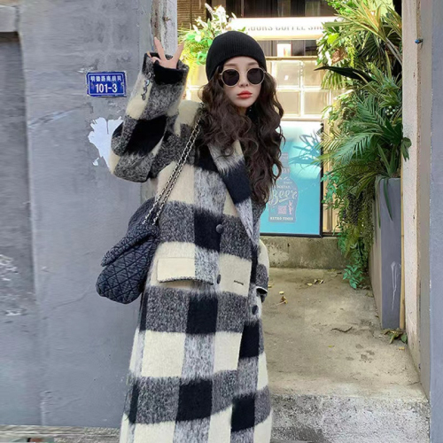 Plaid coat women's mid-length 2024 autumn and winter new Korean style high-end design woolen coat for women