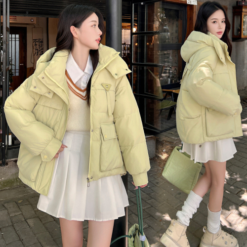 Actual shot of 2024 Korean style short down jacket for women, thickened niche design bread jacket, loose style