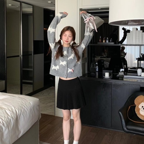 2024 Autumn New Butterfly Knot Puppy Embroidered Round Neck Knitted Sweater for Women Sweet Cardigan Outerwear