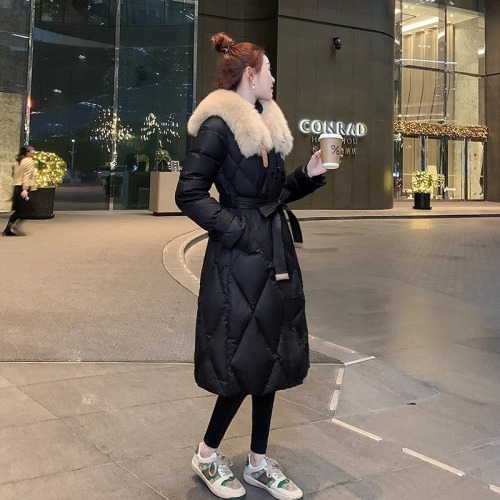 White duck down high-end slim down jacket for women over the knee mid-length 2024 new style large fur collar temperament jacket