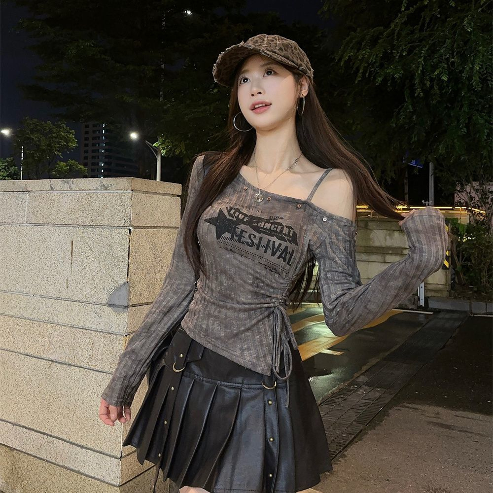 Hot girl suspender short top slim fit off-shoulder bottoming shirt for women with long sleeves