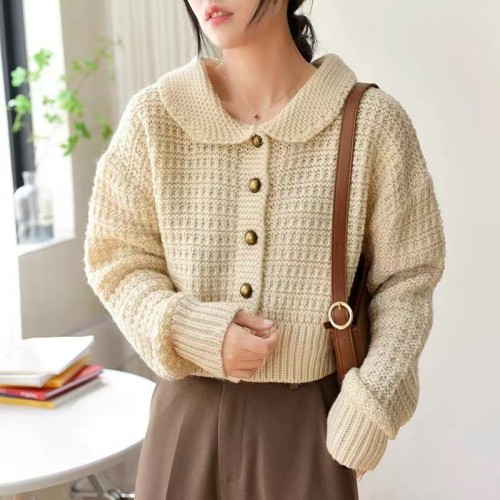 Korean chic loose age-reducing college style cute doll collar knitted winter cardigan long-sleeved sweater short coat for women