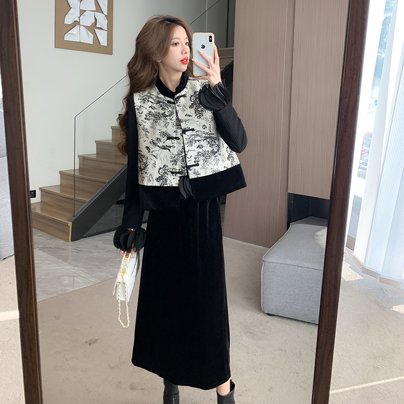 Autumn new women's clothing, high-end and super good-looking Hepburn style black gold velvet dress suit