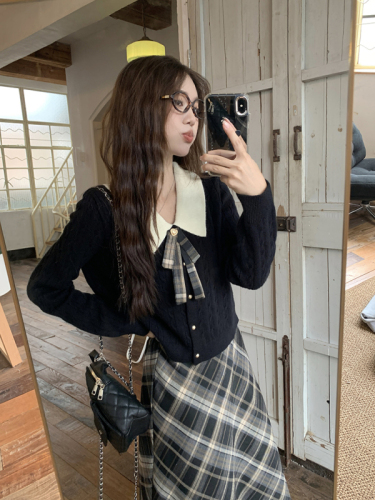 High-end contrast sweater plaid skirt suit