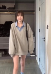 Douyin’s hottest fake two-piece sweatshirt and slimming skirt suit