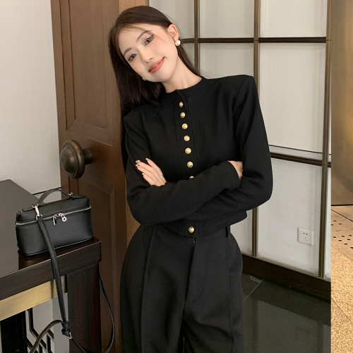 Wealthy daughter's outfit set, metal buckle stand-up collar sweater cardigan for women, autumn high-waisted floor-length wide-leg pants two-piece set