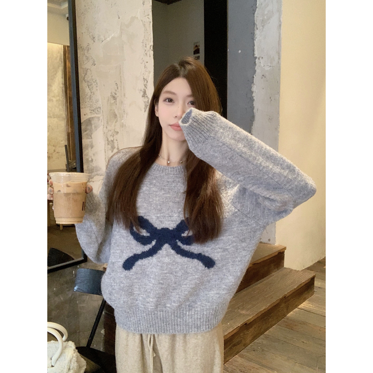 Real shot of autumn and winter Korean style loose raglan bow jacquard arctic velvet knitted sweater pullover top for women