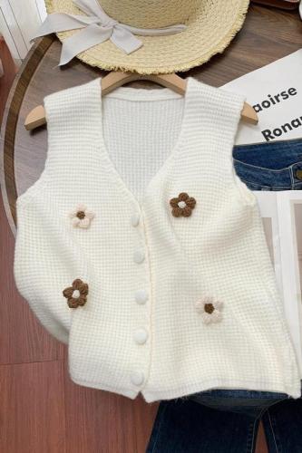 Real shot of college style vest, women's knitted vest, sleeveless three-dimensional flower cardigan, chic short top