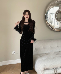 Plus size women's French black gold velvet long-sleeved dress new autumn style