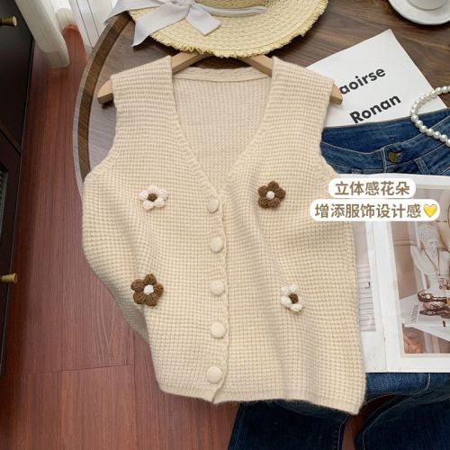 Real shot of college style vest, women's knitted vest, sleeveless three-dimensional flower cardigan, chic short top