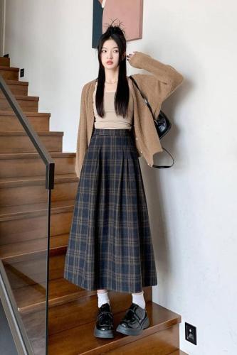 Japanese retro woolen plaid skirt for women winter pleated skirt plaid long skirt umbrella skirt mid-length A-line skirt