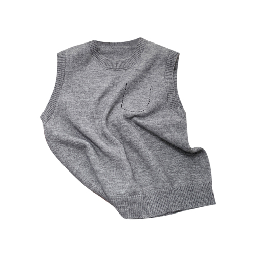 Actual shot of Internet celebrity gray knitted vest for women in early autumn new outer wear for small people to look slim and warm sweater vest inside