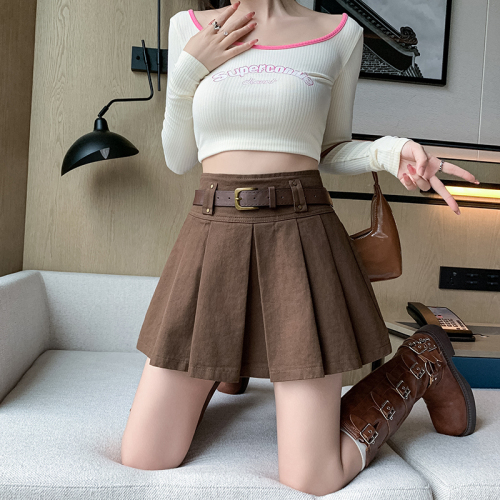 Designed high-waist hottie style skirt for women in spring and autumn, slimming A-line hip-covering pleated skirt, anti-exposure, hip-covering short skirt