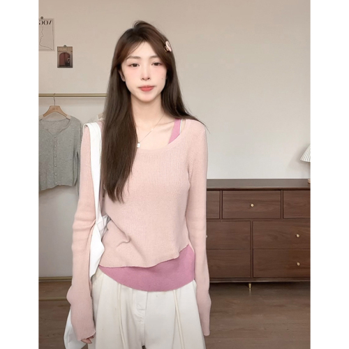 Unique and beautiful knitted bottoming shirt for early autumn new large size fat mm covering the flesh and showing slimming fake two-piece long-sleeved T-shirt top