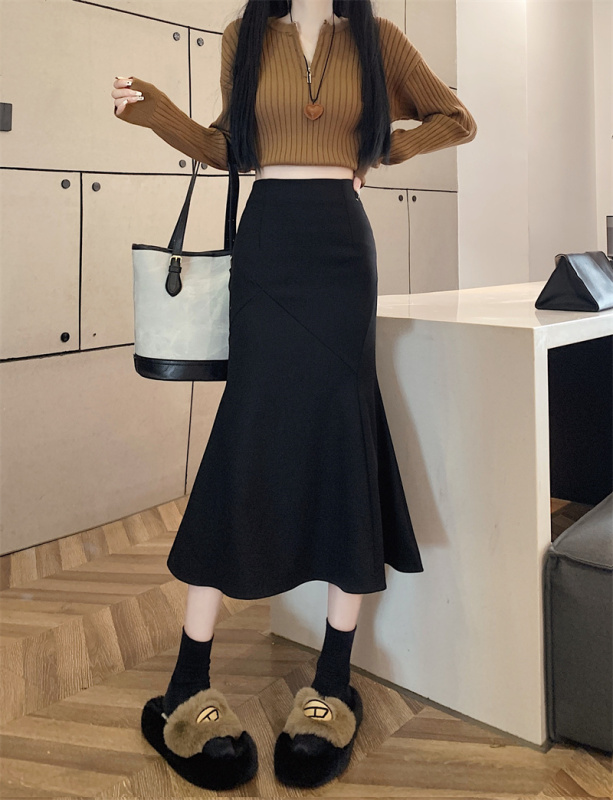 New autumn and winter irregular high-waisted retro woolen hip-hugging skirt, fashionable and slim A-line skirt for women